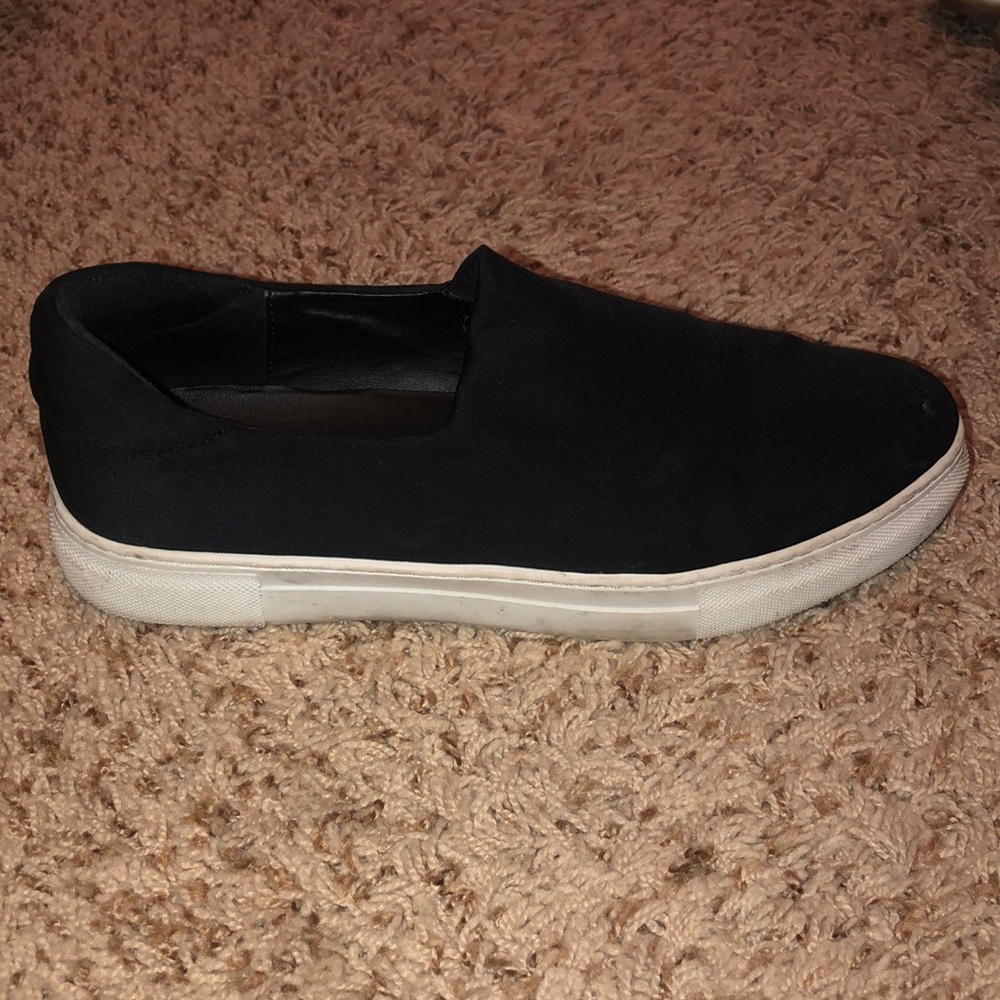 Jslides sneaker